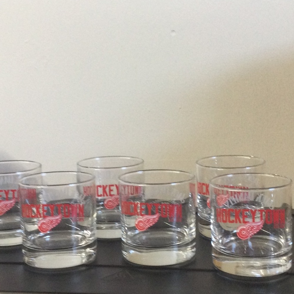 New 6 Jack Daniels Glasses